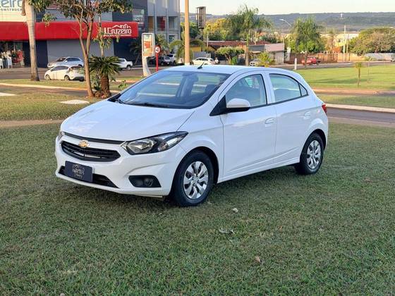 CHEVROLET ONIX 1.0 MPFI LT 8V FLEX 4P MANUAL CHEVROLET ONIX 1.0 MPFI LT 8V FLEX 4P MANUAL